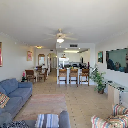 Lakeview Condo Hotel Near Disney